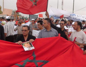 Mustapha Salma : 16 ONG marocaines veulent se rendre dans les camps de Tindouf